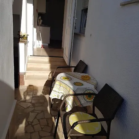 아파트 Apartman Paulo 풀라